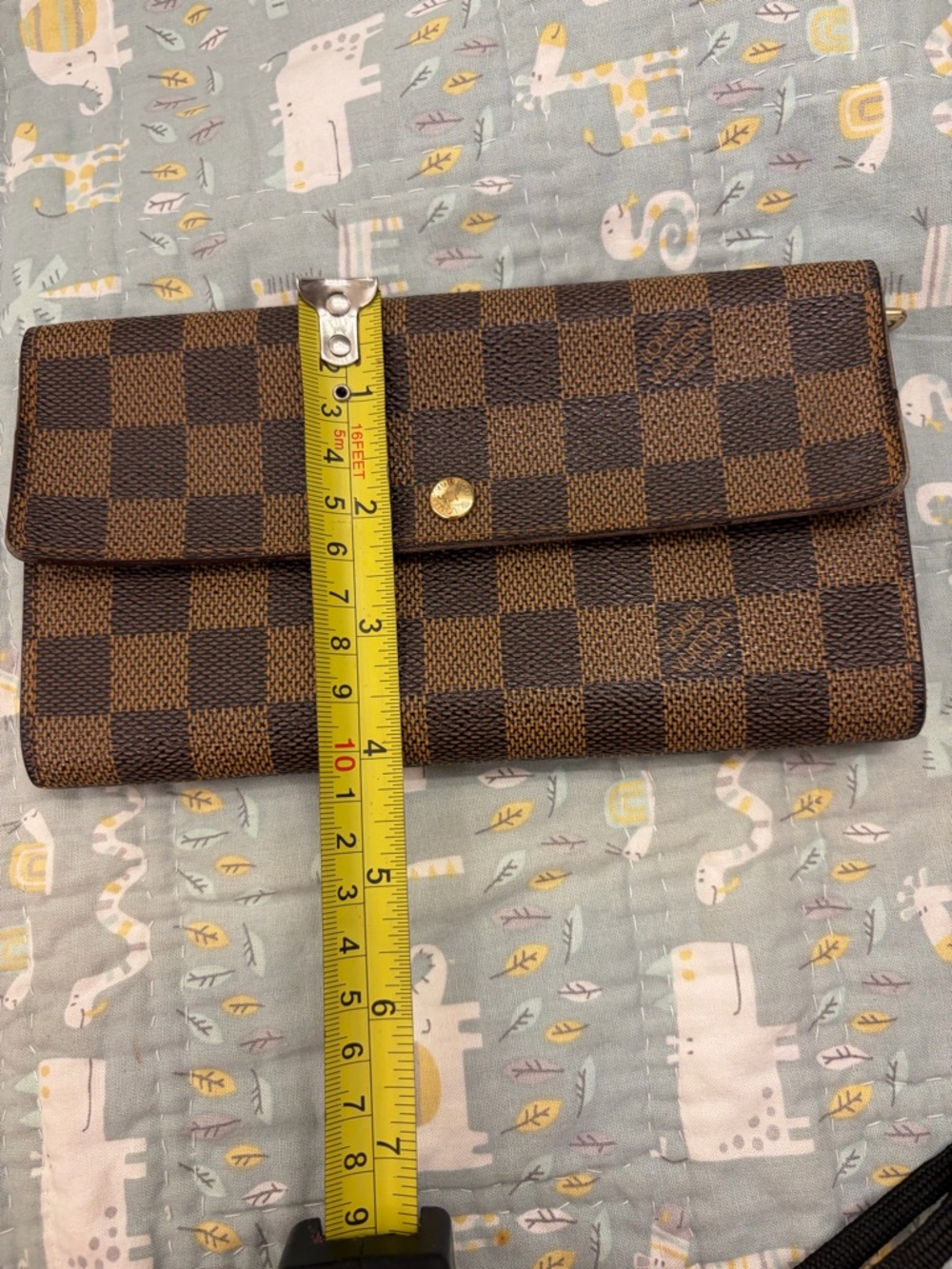 Louis Vuitton Sarah Damier Wallet (PRICE FIRM) - Picture 15 of 16